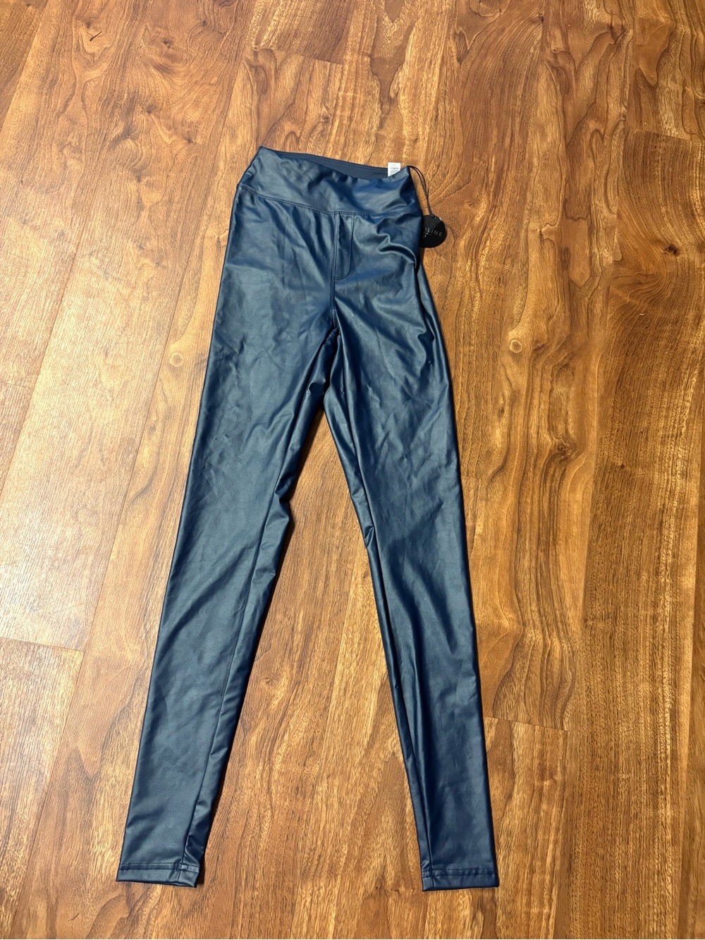 NWT OFFLINE by Aerie Real Luxe Faux Leather Leggings Navy XS